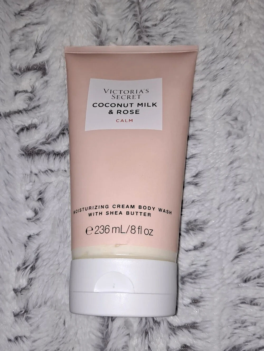 Victoria's Secret Coconut Milk And Rose Calm Cream Body Wash New